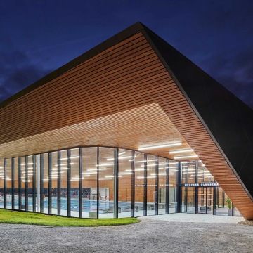 Plavecká hala Louny